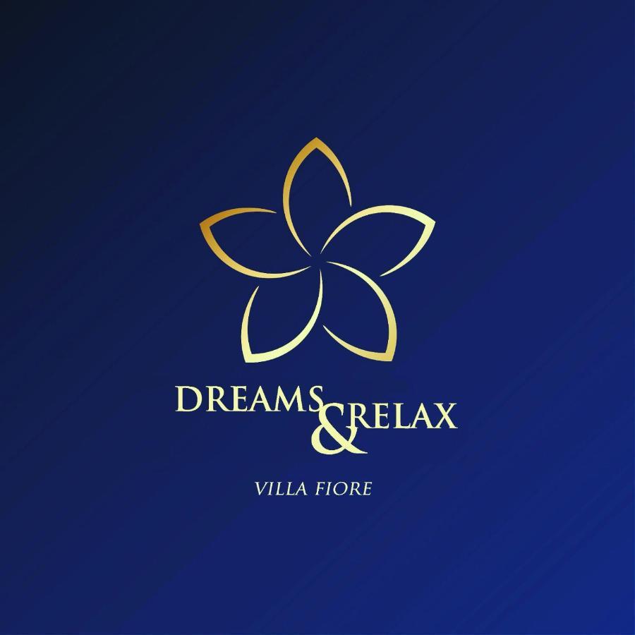 Dream&Relax Villa Fiore Bari Esterno foto